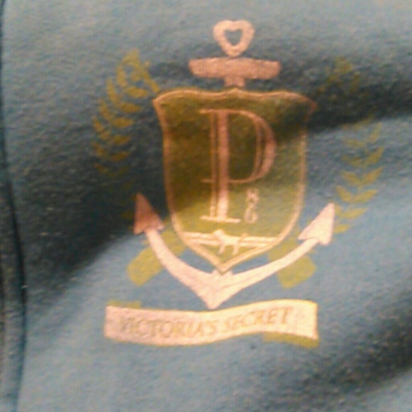 Victoria secret full zip - Picture 2 of 3