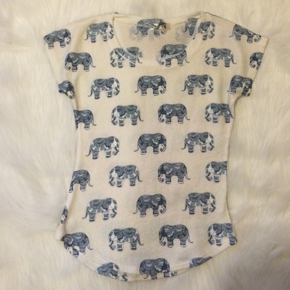 Tops - Elephant print top
