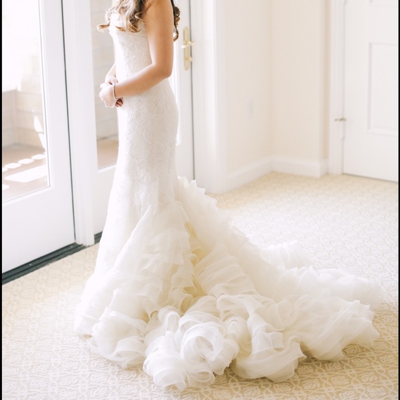 Vera Wang Luxe Collection Leda Sz 4 wedding dress