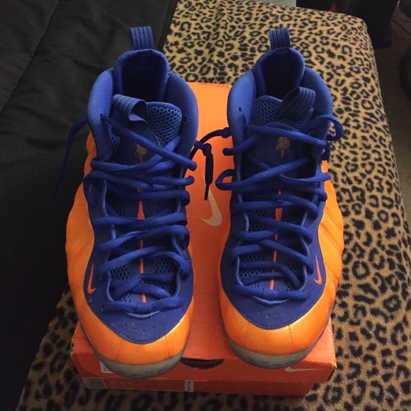 Air Foamposite One “Knicks” - Picture 3 of 3