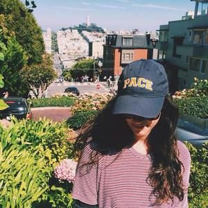 Meet your Posher, Bisera