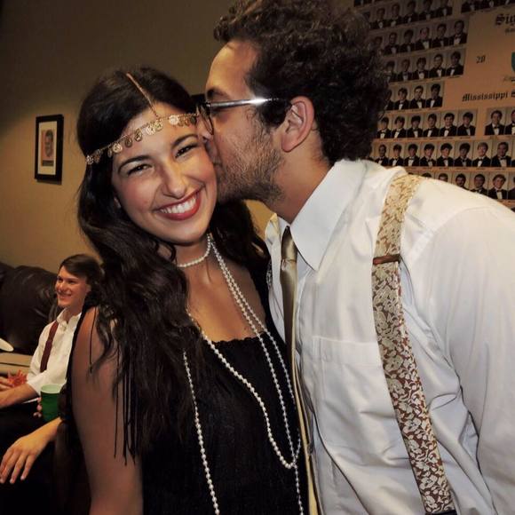 Meet your Posher, Lauren - Picture 1 of 1