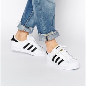 Adidas Superstar