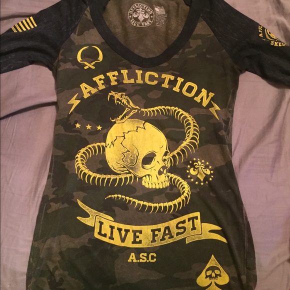 Affliction 3/4 sleeve shirt