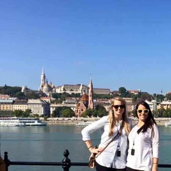 Meet your Posher, Kendra