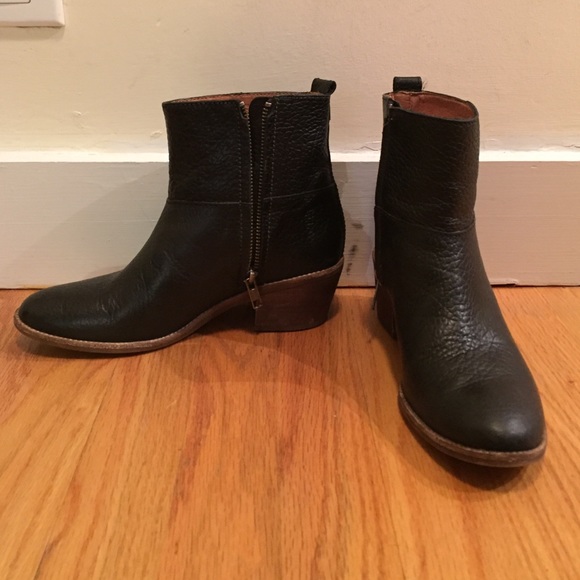 Madewell black leather booties