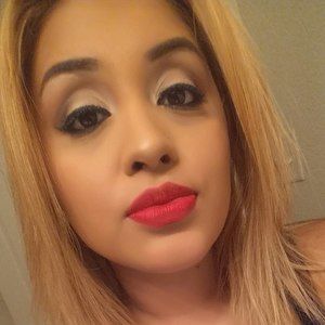 Meet your Posher, Yara