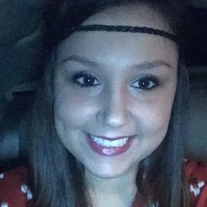 Meet your Posher, Kelsey