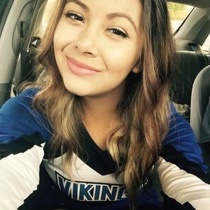 Meet your Posher, Karina