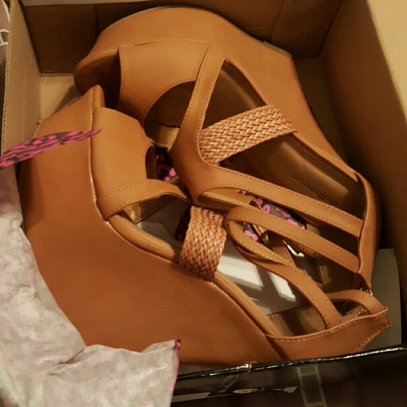 Wedges - Picture 2 of 3