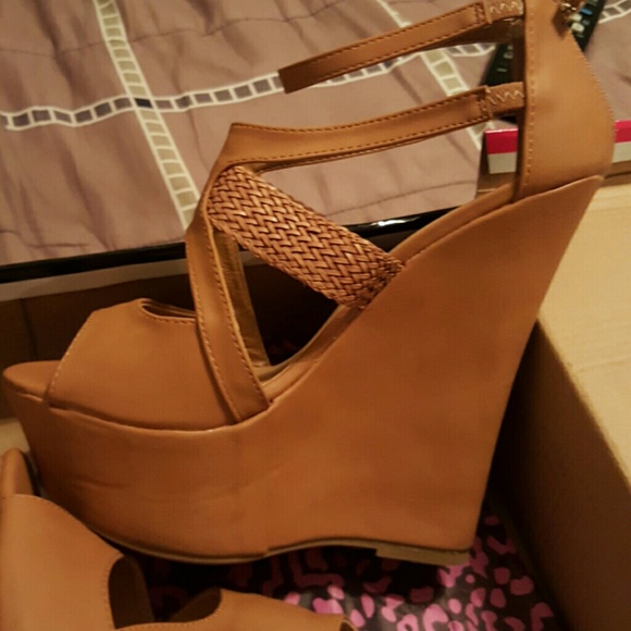 Wedges - Picture 3 of 3