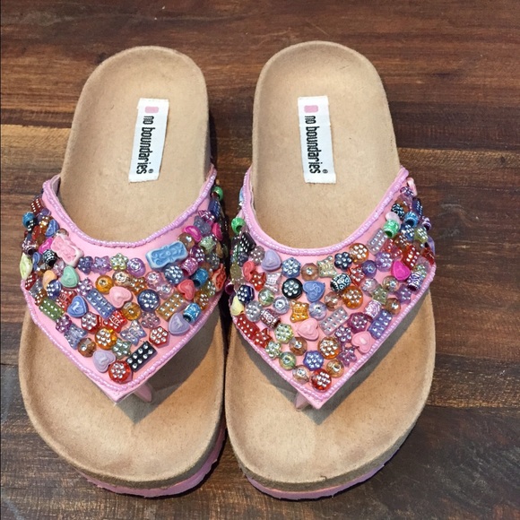 Thong sandals