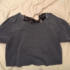 Crop sweatshirt