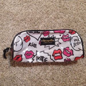 Betseyville lip print makeup bag.
