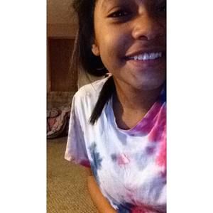 Meet your Posher, Acacia