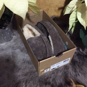 🚫SOLD🚫NIB UGG Ascot Moccasins ✅Relist