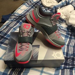 KD 7