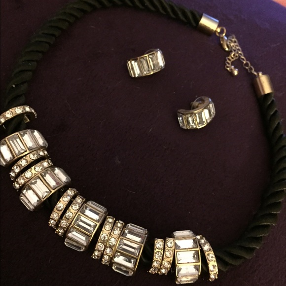 Set of necklace and earrings