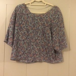 Flowy top