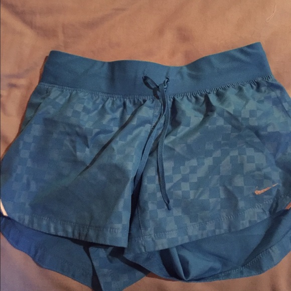 Nike shorts!!