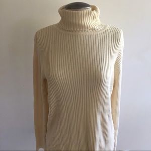 Liz Claiborne beige sweater