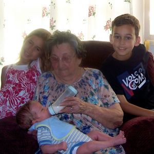 Meet your Posher, Elizabeth ann