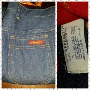 Great Insulated WRANGLER'S womens.