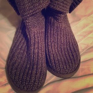 Gray Uggs