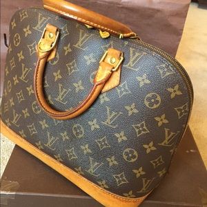 Louis Vuitton alma