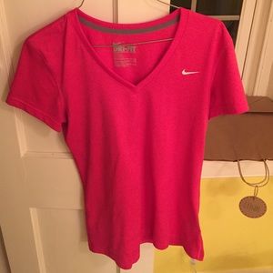 Nike dri-fit vneck