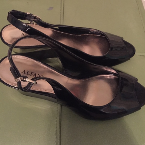 Black and silver alfani wedges - Picture 2 of 4