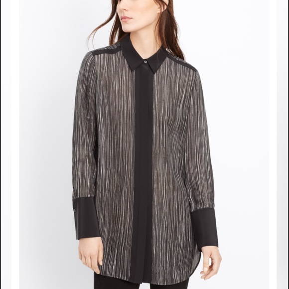 🔴SOLD🔴 Silk Wavy Stripe Printed Blouse