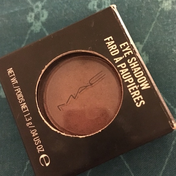 🆕 eye shadow