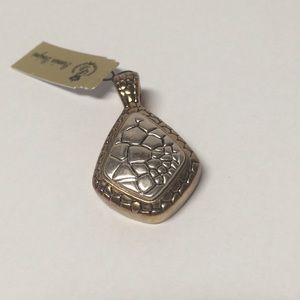 Premier Designs Pendant