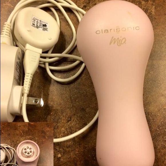 Clarisonic mia skin cleansing - Picture 1 of 3