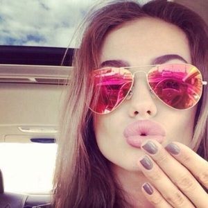 NWT Ray Ban aviator hot pink flash lenses 58mm