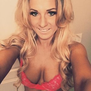 Meet your Posher, Leeka