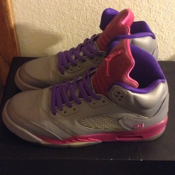 Girls Air Jordan 5 Retro - Picture 2 of 4