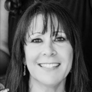 Meet your Posher, Ana