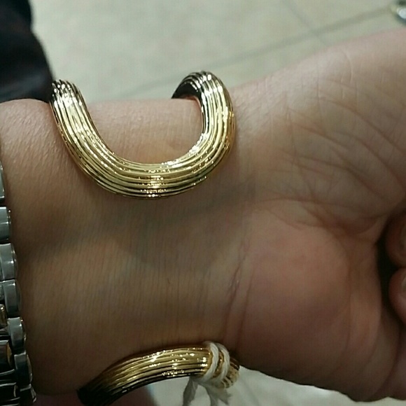 Giles & brother bracelet nwt - Picture 4 of 4