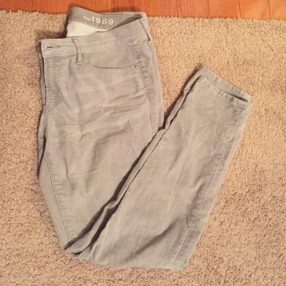 Gap cords!! Perfect for fall!!