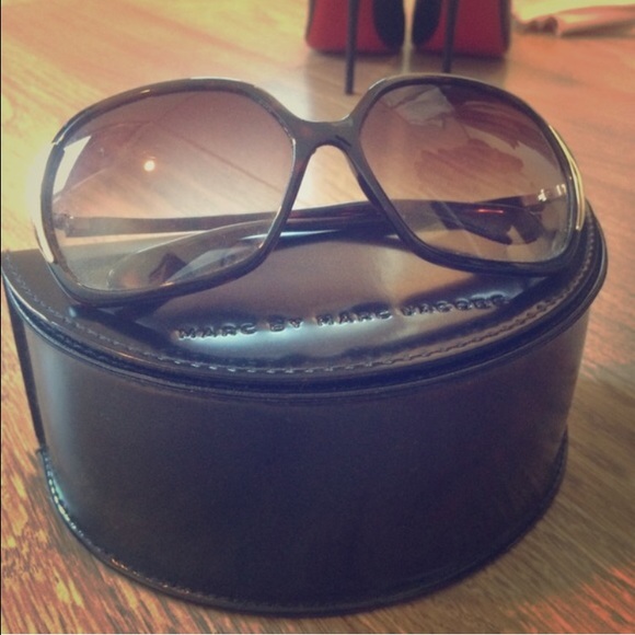 Oversized sunglasses
