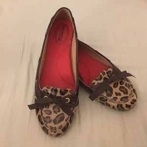 Sperry Topsider leopard flats❤️