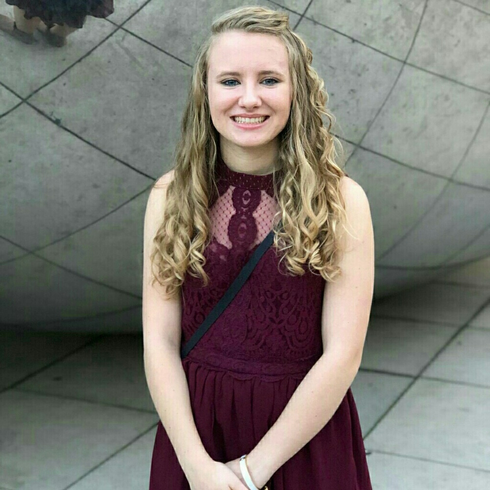 Meet your Posher, Abby