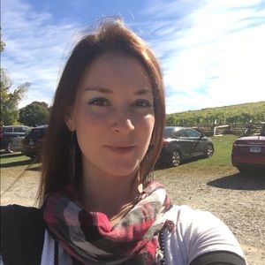 Meet your Posher, Chantal