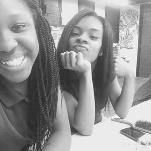 Meet your Posher, Dănaē