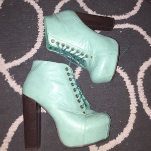Jeffrey Campbell look Alike LITAS
