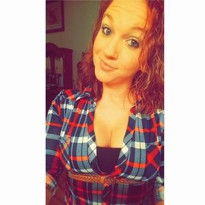 Meet your Posher, Kayla