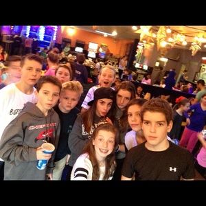 Meet your Posher, Macey