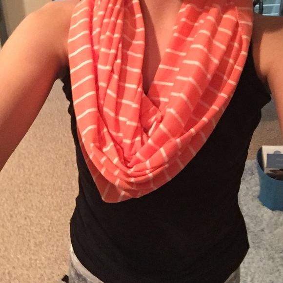 Cute summery scarf